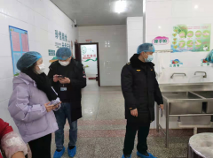 <b>原材料进货检验及索证索票、库存食物清理、留</b>